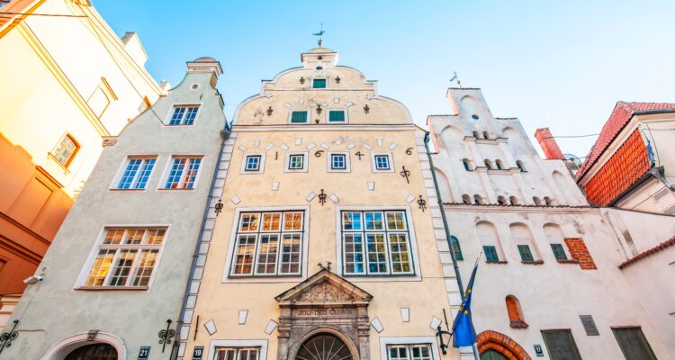 Bezmaksas kursi trešo valstu pilsoņiem – jaunas grupas no 2026. gada februāra!