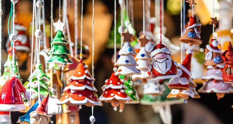 Желаем чудесных праздников!